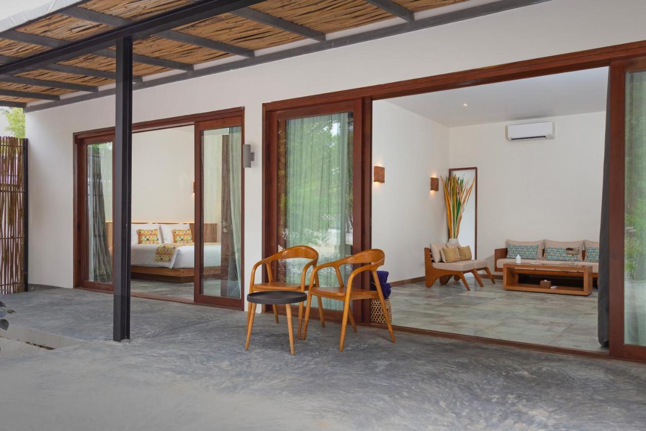 Island Center Point Otel Koh Rong Sanloem Dış mekan fotoğraf