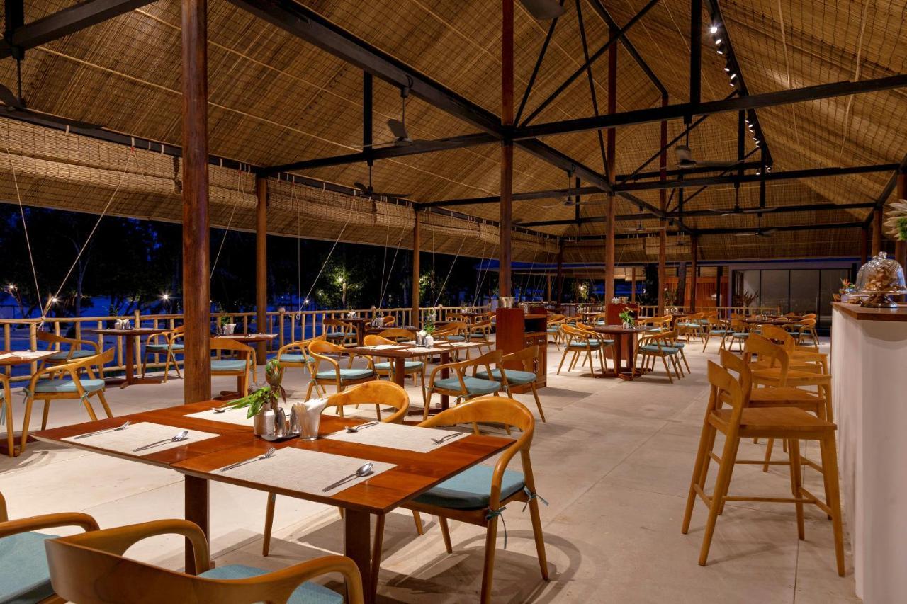 Island Center Point Otel Koh Rong Sanloem Dış mekan fotoğraf