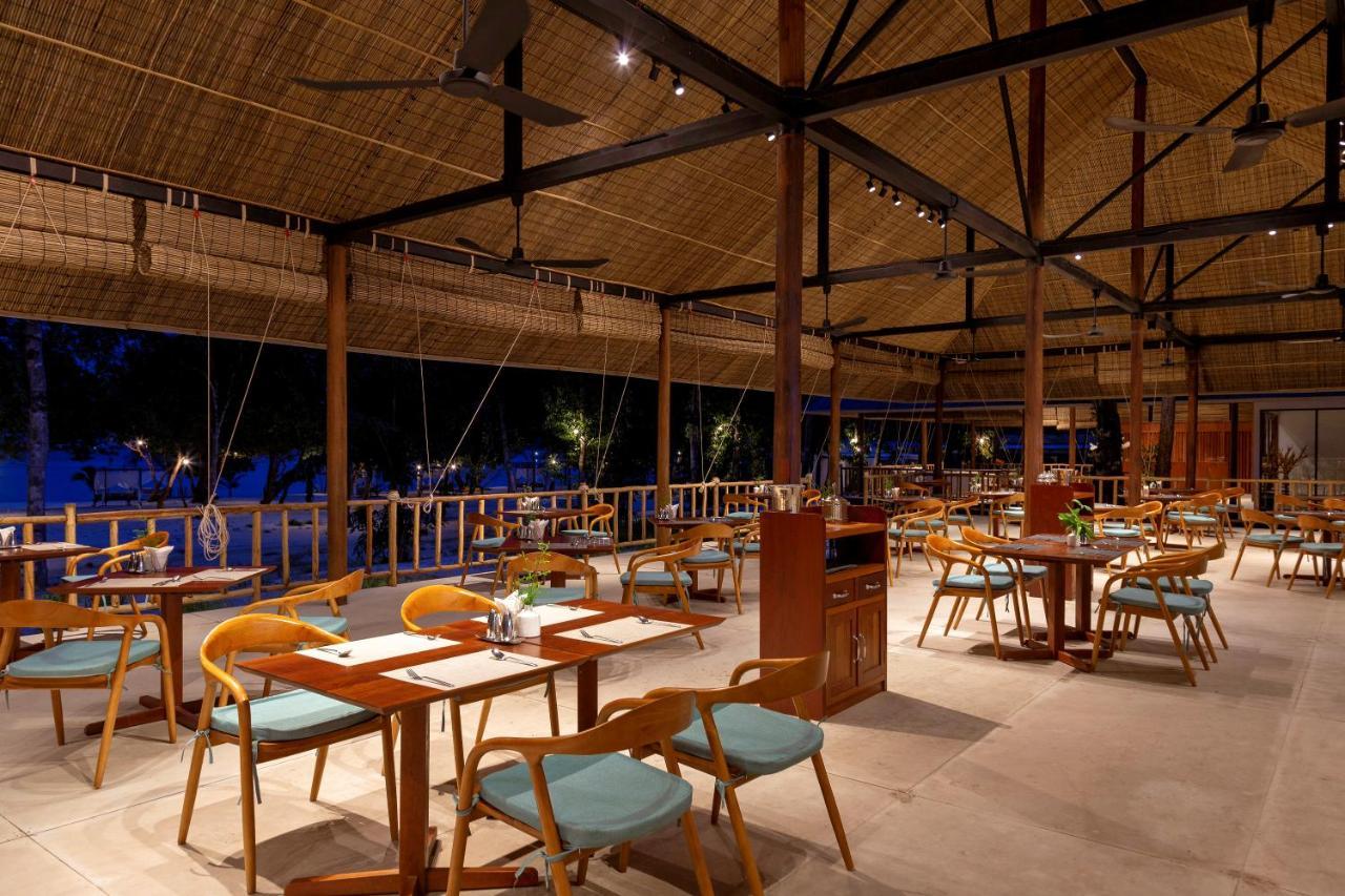 Island Center Point Otel Koh Rong Sanloem Dış mekan fotoğraf