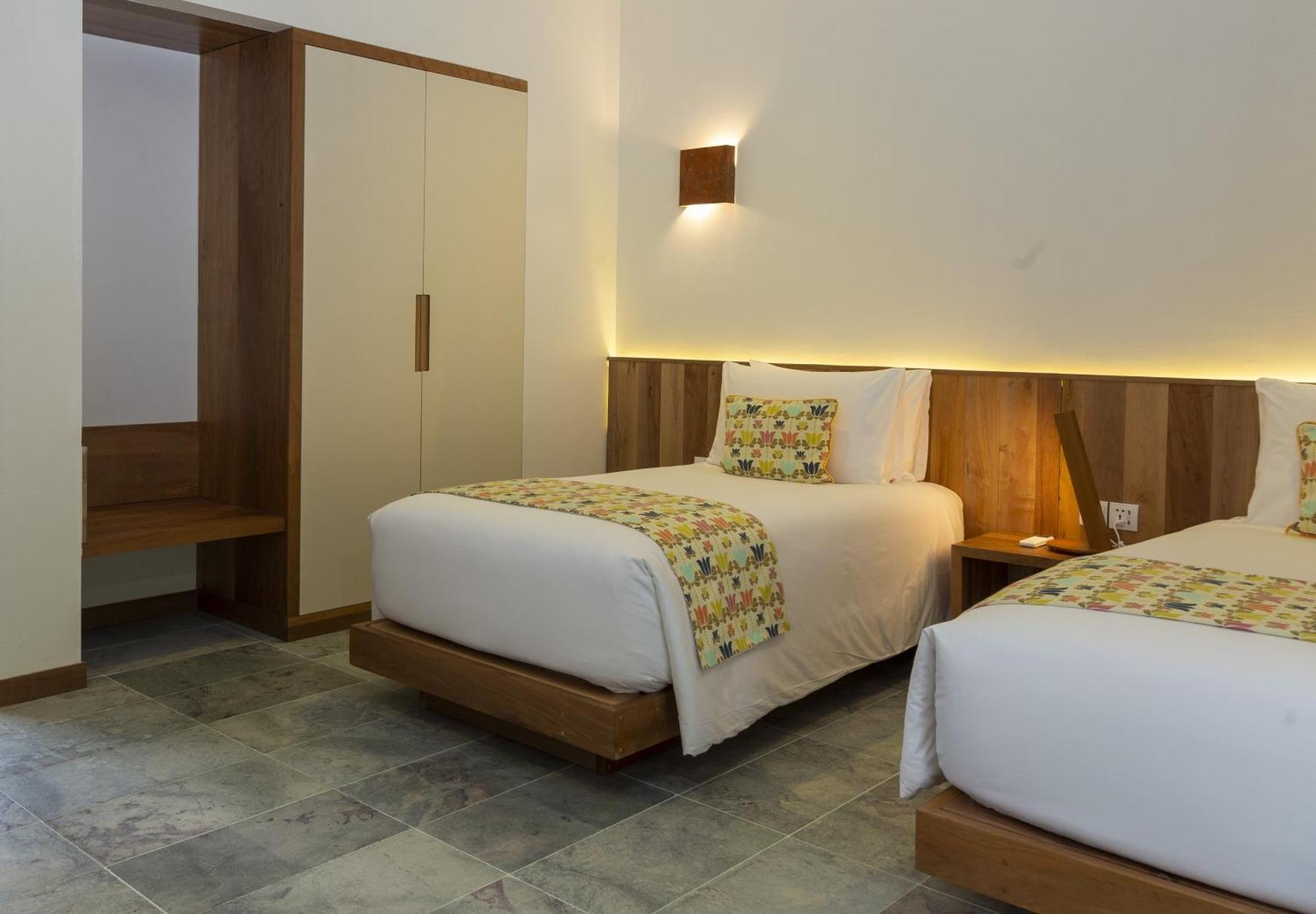 Island Center Point Otel Koh Rong Sanloem Dış mekan fotoğraf
