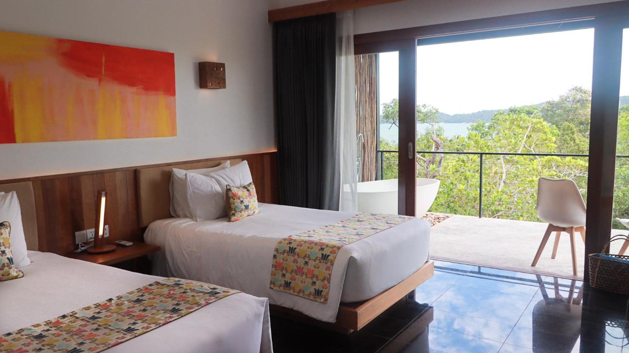 Island Center Point Otel Koh Rong Sanloem Dış mekan fotoğraf